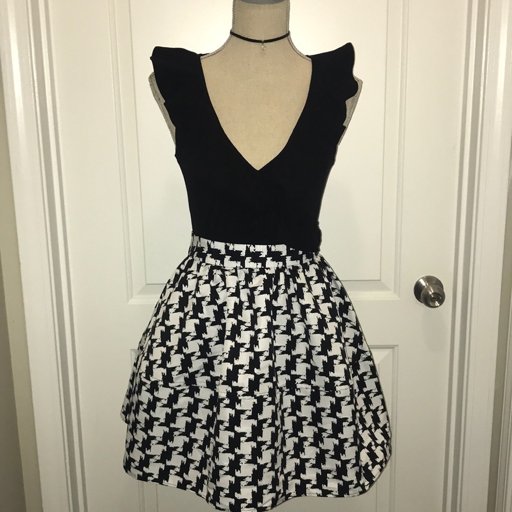 Express Flare Skirt